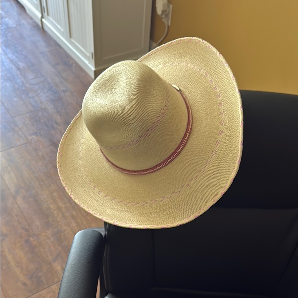 Stylish Tan Straw Hat with Pink Accents